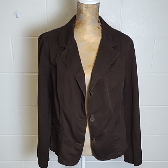 Brown Tailored Blazer with Notched Lapels - Picture 13 of 13